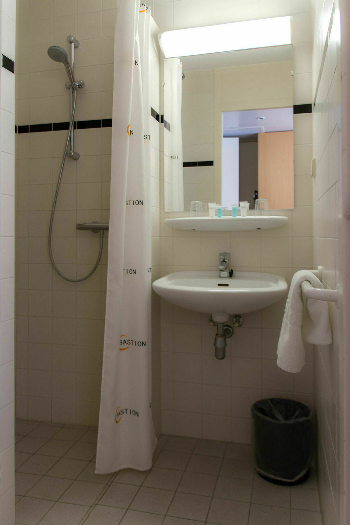 Bastion Hotel Leeuwarden Bagian luar foto
